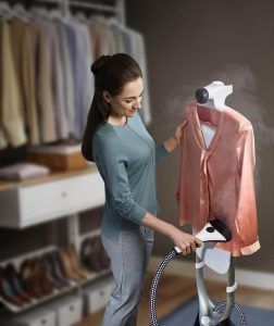 Centro de planchado vertical