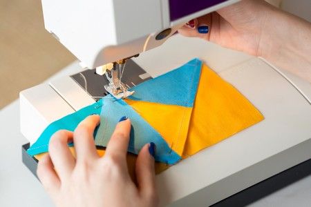 máquina de coser patchwork
