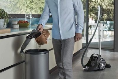 Rowenta Silence Force Cyclonic RO7230 deposito